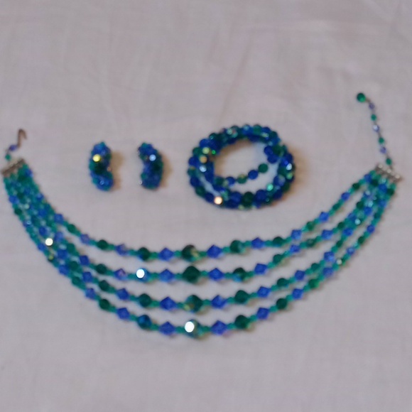 Vintage Aurora Borealis Blue Green Necklace Set Bracelet And Clip Earrings - Picture 1 of 7